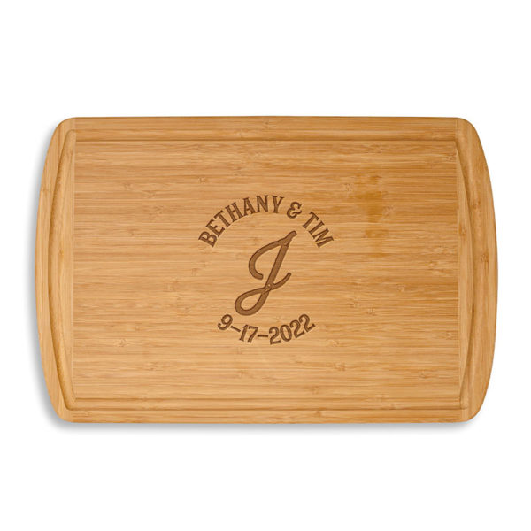 engraved-charcuterie-boards-couple initial date
